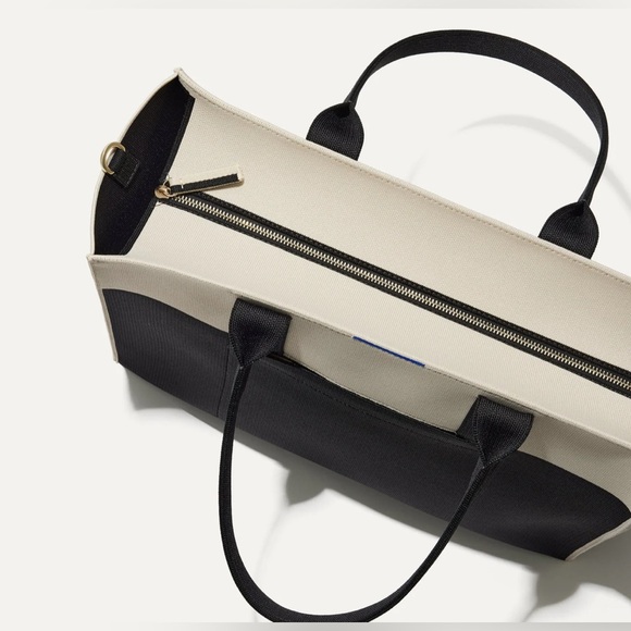 Rothys The Classic Tote in Luna NWT - Picture 3 of 8